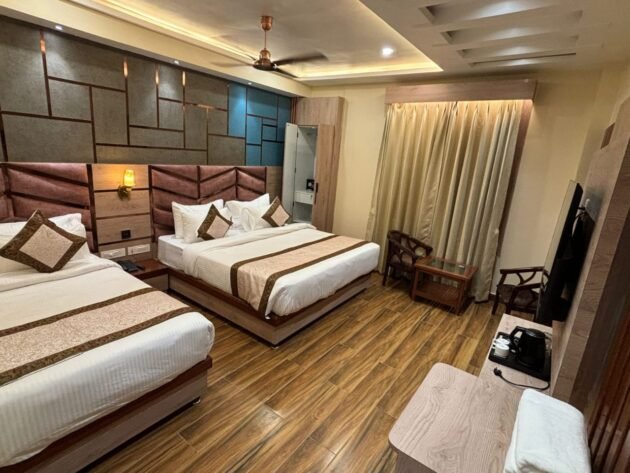 Deluxe Double Room - Image 3