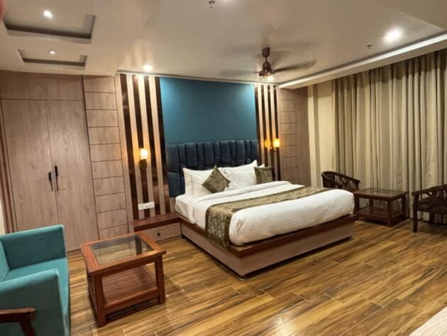 Deluxe Double Room - Image 5