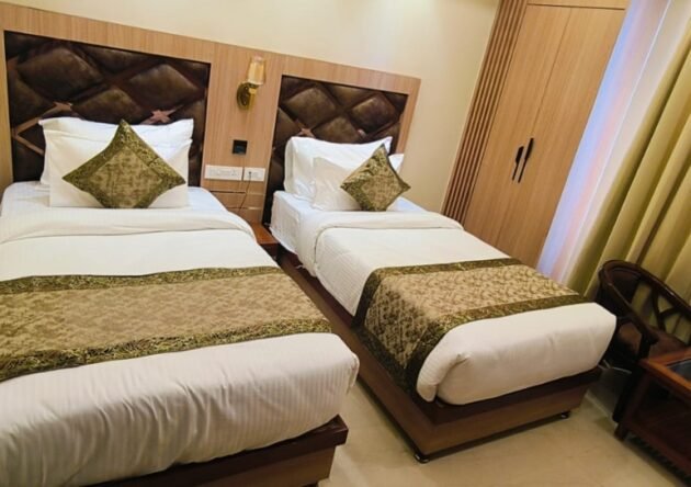 Superior twin room - Image 8